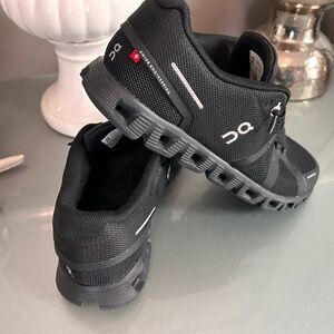 On Running Black Athletic Shoes